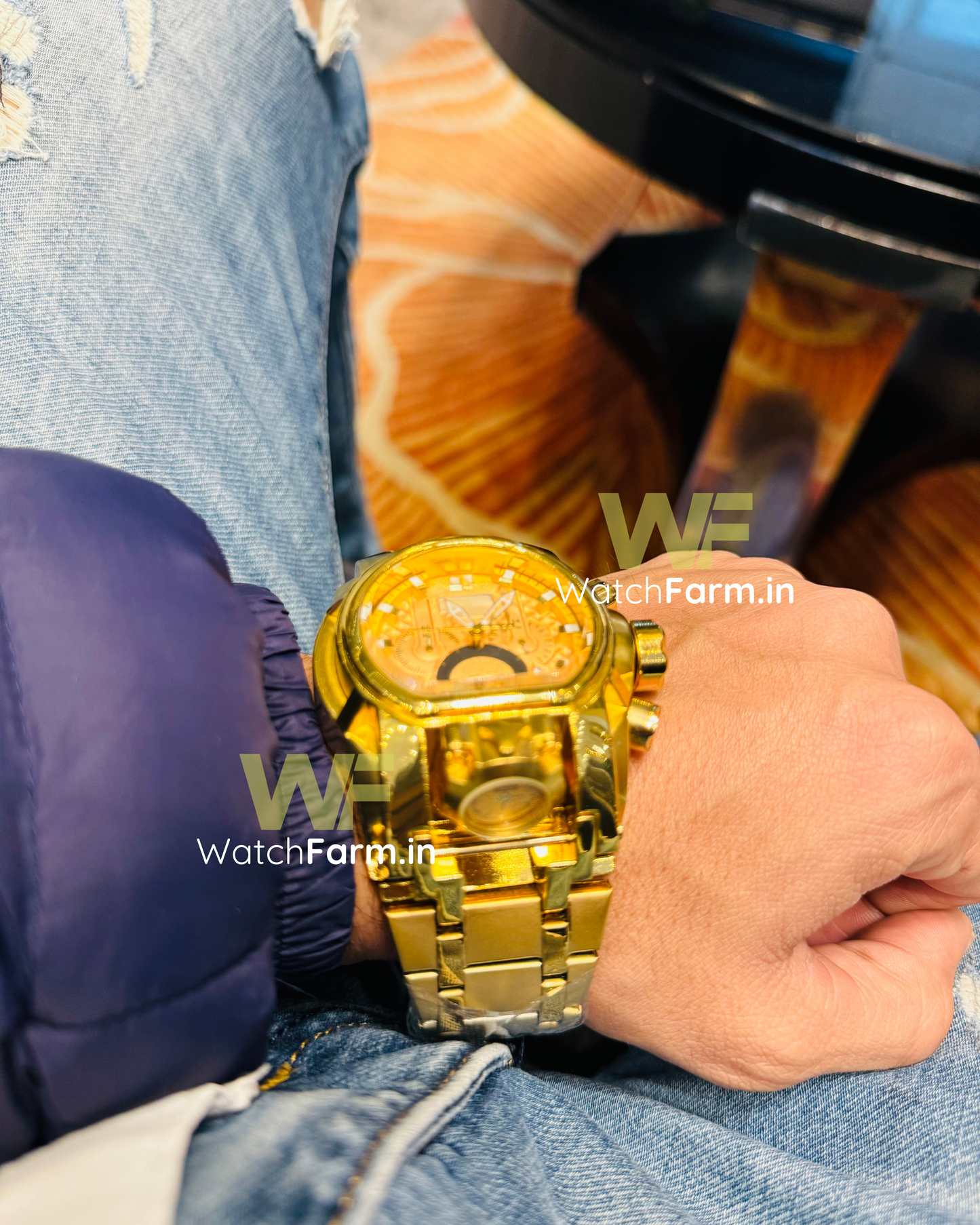 Gold D Swiss Watch (HEAVY QUALITY))